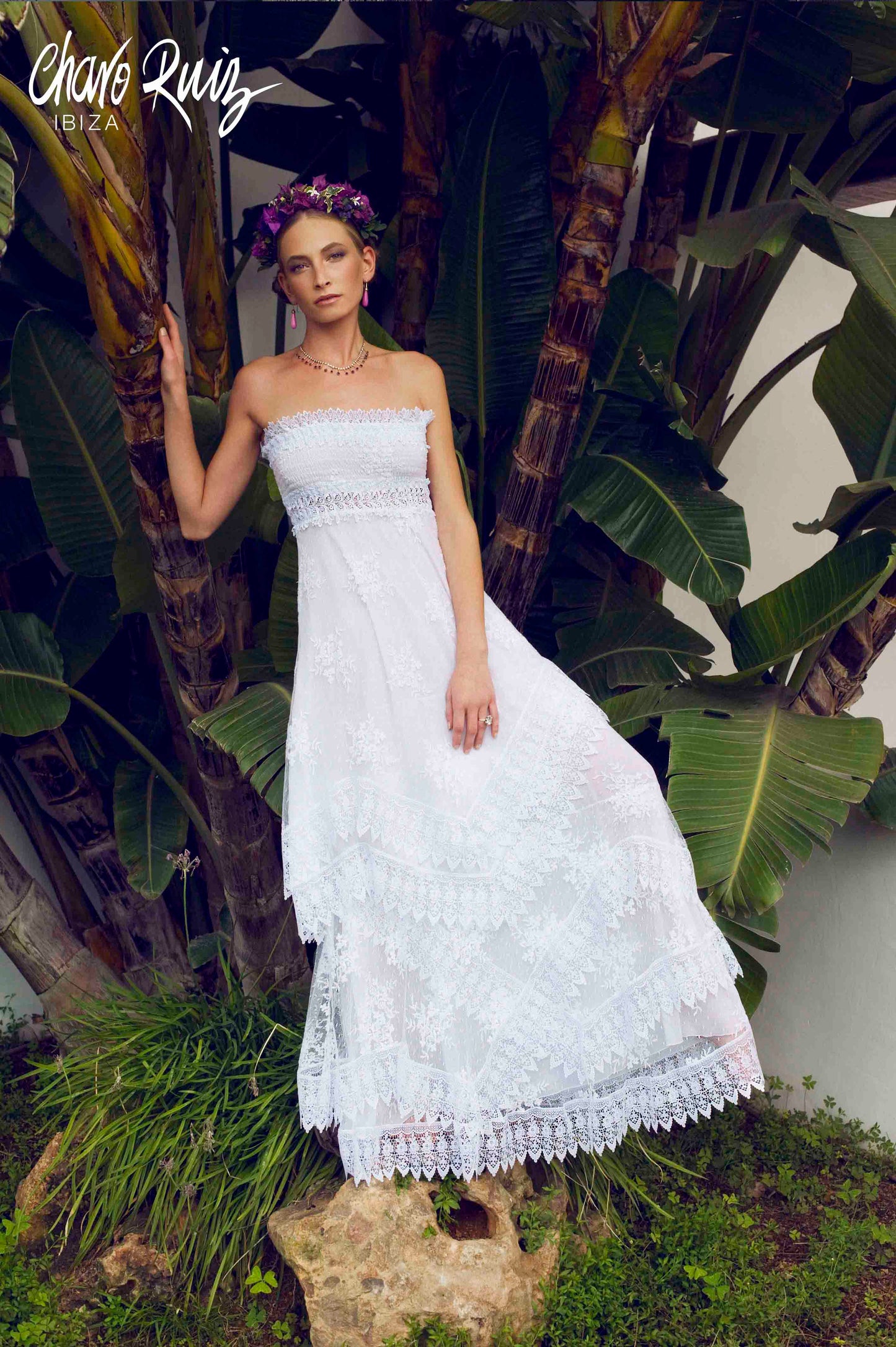 Vestido Palabra de Honor con puntilla
